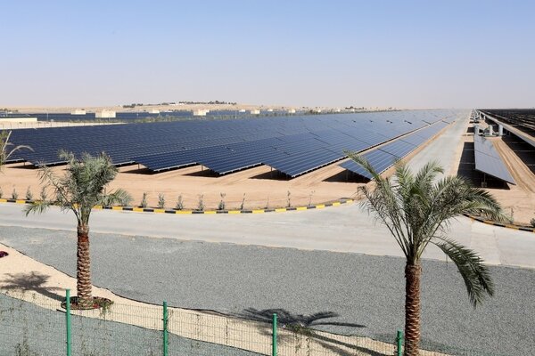 افتتاح بزرگ‌ترین مرکز داده‌های خورشیدی جهان در دبی