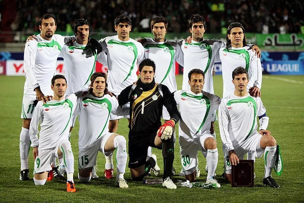 کارآفرین شدهام اما دل تنگ فوتبال هستم/ ابراهیم زاده همیشه دریبلهایم را دوست نداشت!