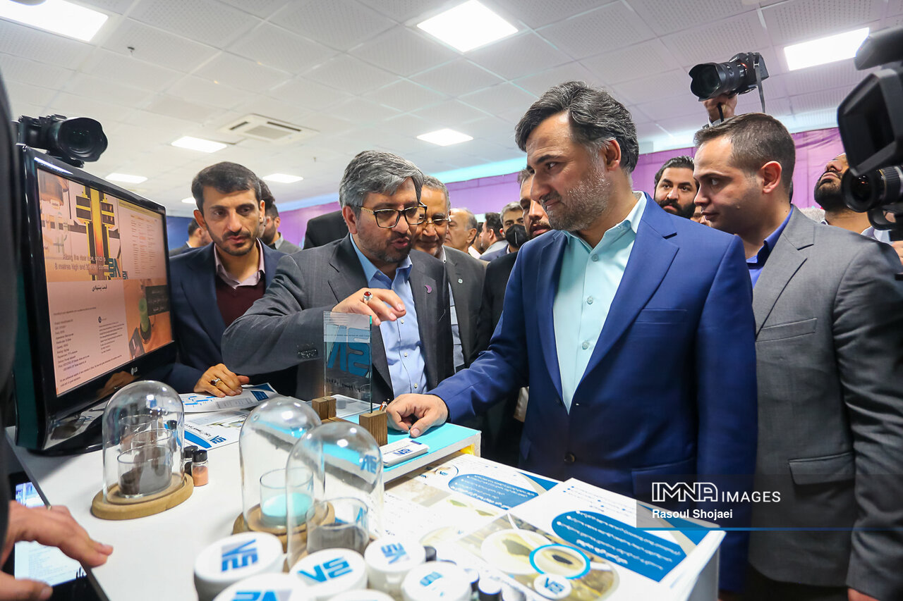 سفر معاون علمی، فناوری رییس جمهور به اصفهان