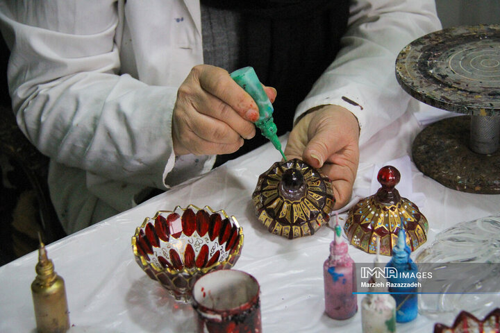 نقش بر بلور