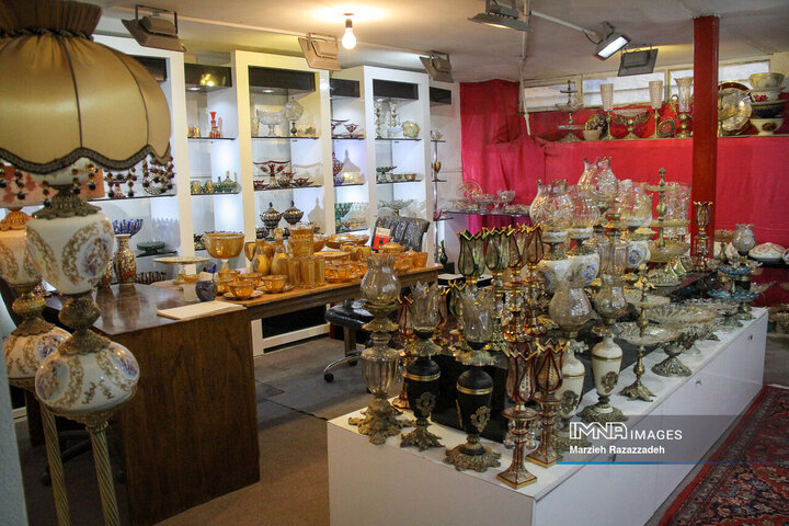 نقش بر بلور