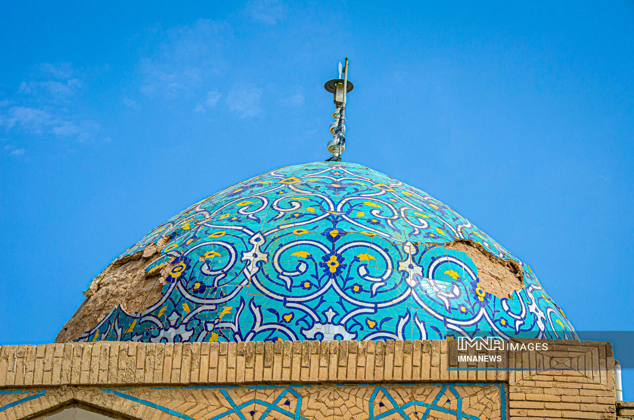 دایره المعارف کاشیکاری ایران در آستانه ویرانی