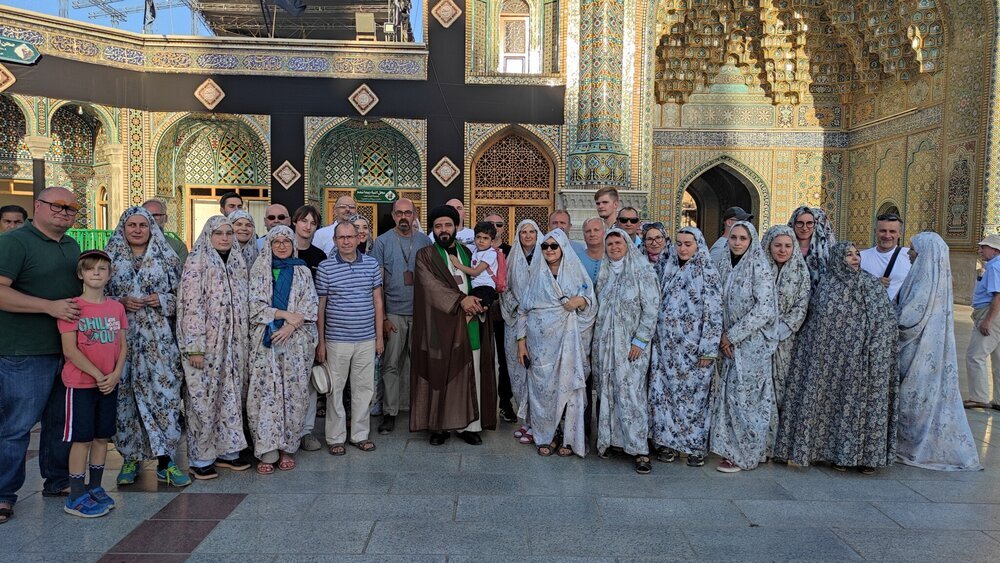 Fatima Masoumeh shrine visited by sightseers from 82 countries