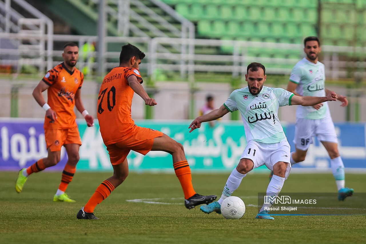 شب هیجان انگیز مورایس در نقش جهان/ شهرآورد کرمان در ایستگاه ۲۷!