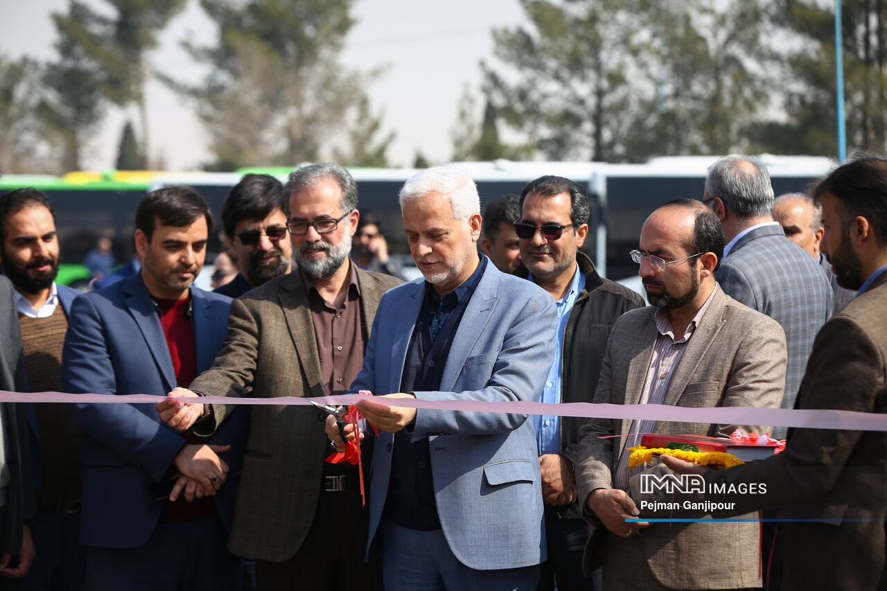 افتتاح ۳ طرح بزرگ حمل‌ونقلی در اصفهان