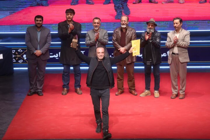 مروری بر مهمترین اجراها و رخدادهای تئاتر اصفهان و کشور در سال۱۴۰۱