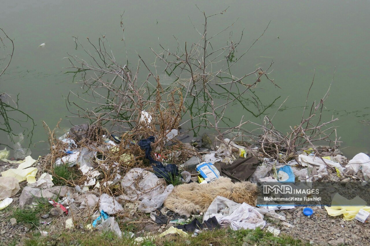 چرخ کامیونها بر شاهرگ استیل!