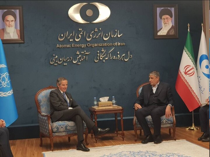 دیدار اسلامی و گروسی در تهران