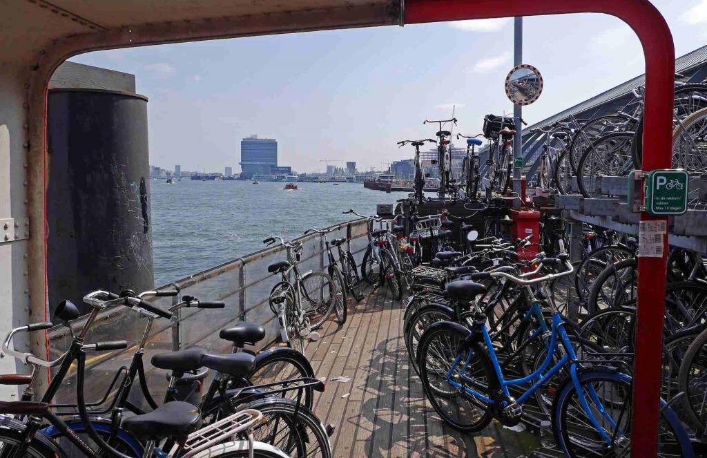 درخواست آمستردام از شهروندان در حل چالش‌های دوچرخه‌سواری