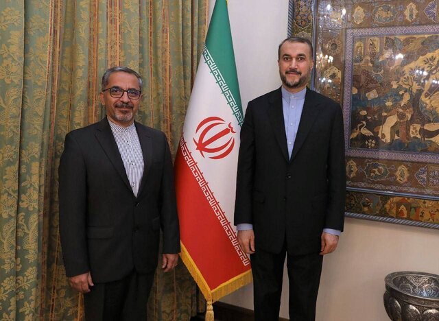 سفیر جدید ایران در ژاپن با امیرعبدالهیان دیدار کرد