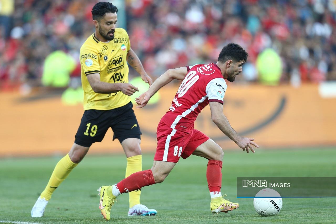 الکلاسیکو فوتبال ایران در پایتخت / پذیرایی تراکتور از صدرنشین در جهنم سهند