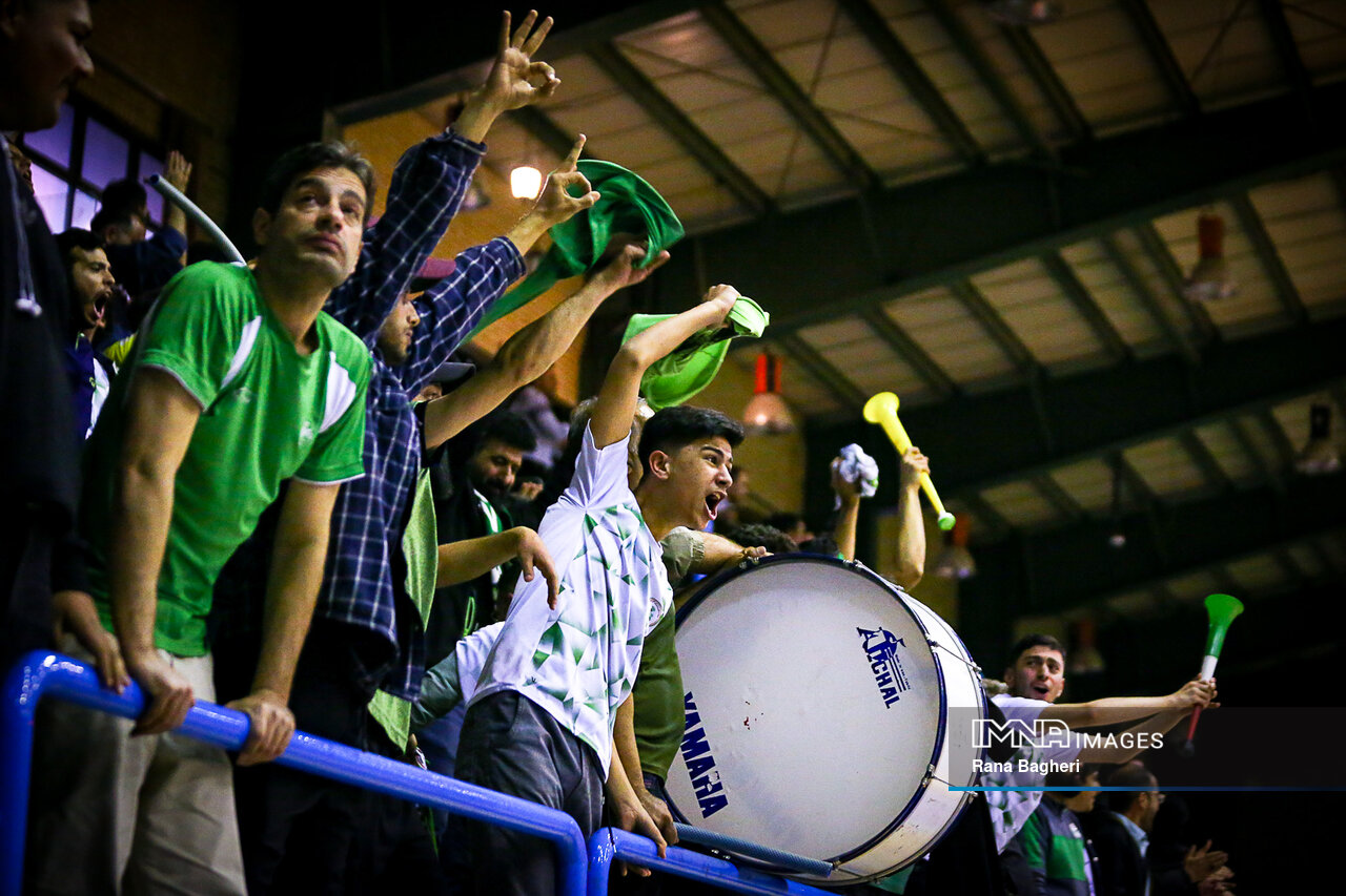 فشردگی مسابقات به ذوبآهن ضربه زد/ به فینال غرب آسیا فکر میکنیم!