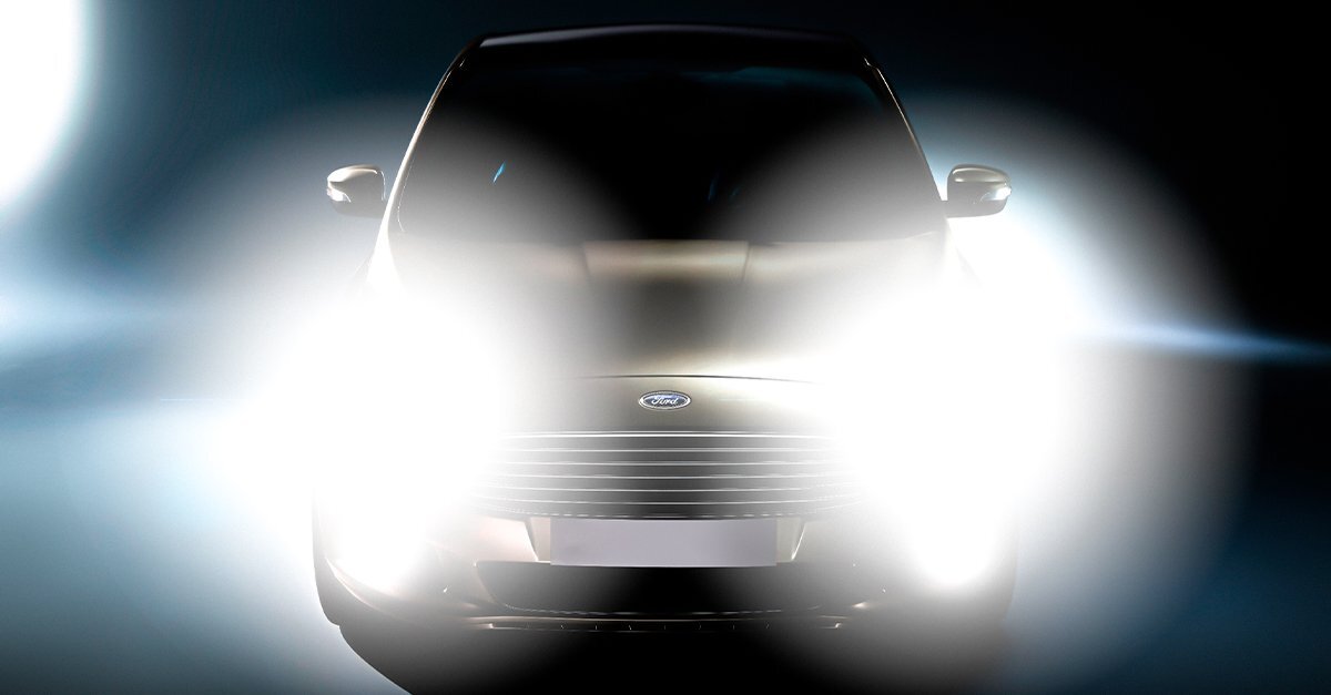 هدلایت خودرو