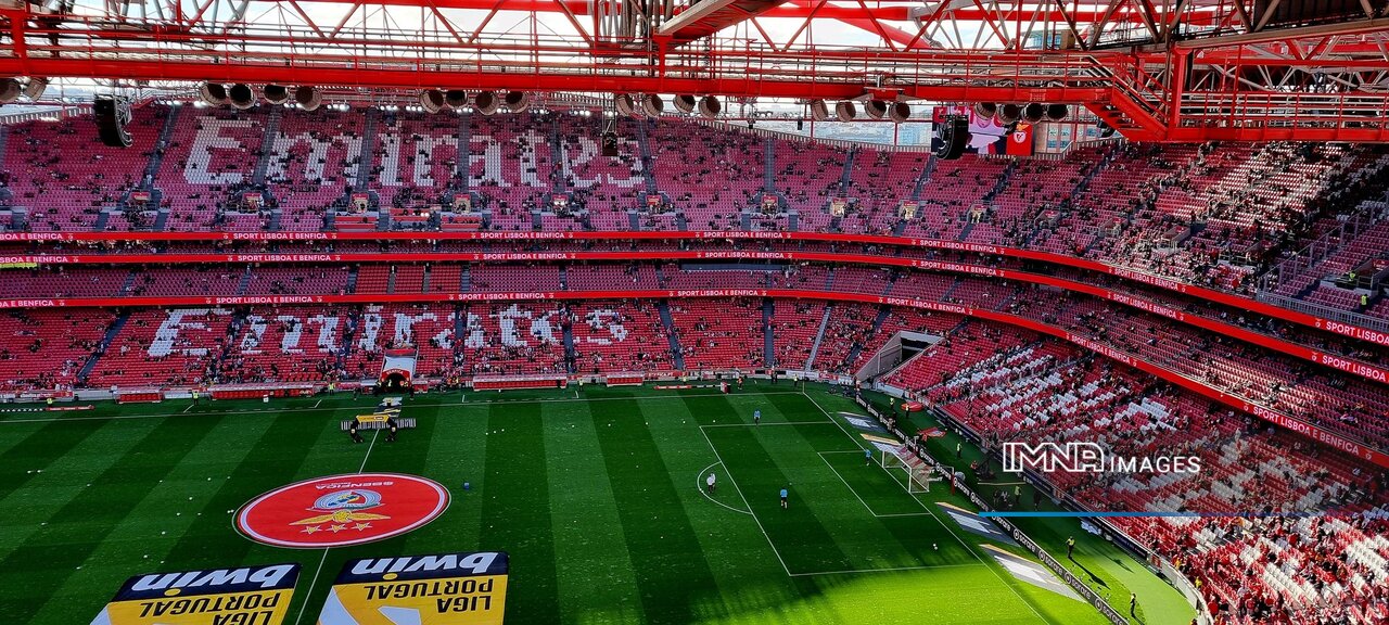 ژوزه مورایس تماشاگر ویژه دیدار بنفیکا - ویتوریا گیمارش + عکس