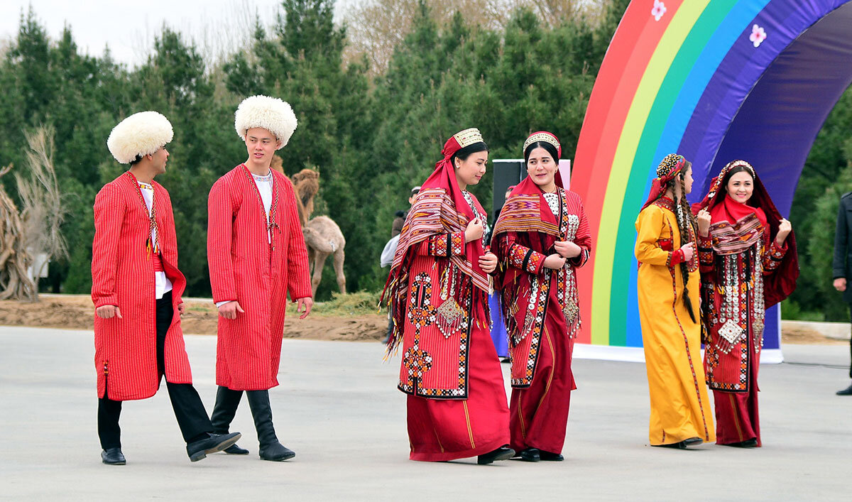 برگزاری متفاوت نوروز در نقاط مختلف دنیا