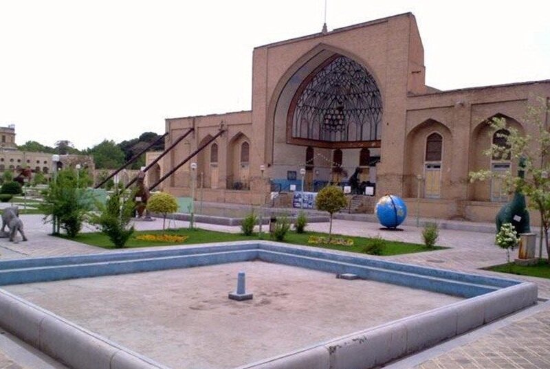 اجرای برنامه «گوشه‌های اصفهان» در تالار تیموری