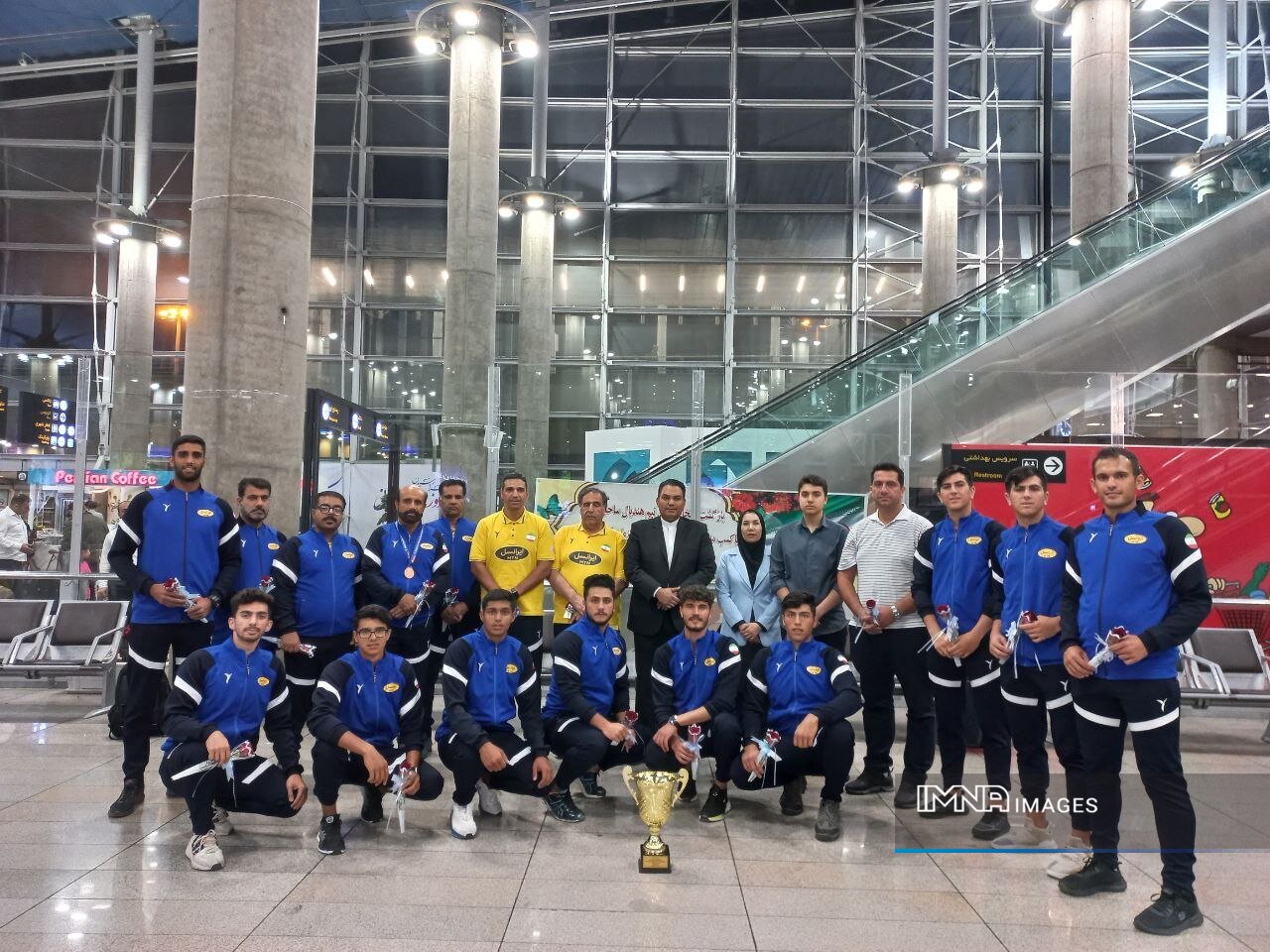 بازگشت ملیپوشان هندبالساحلی به وطن پس از افتخارآفرینی در آسیا