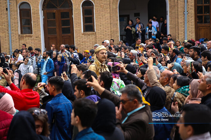 جشنواره اقوام ایرانی در سنندج