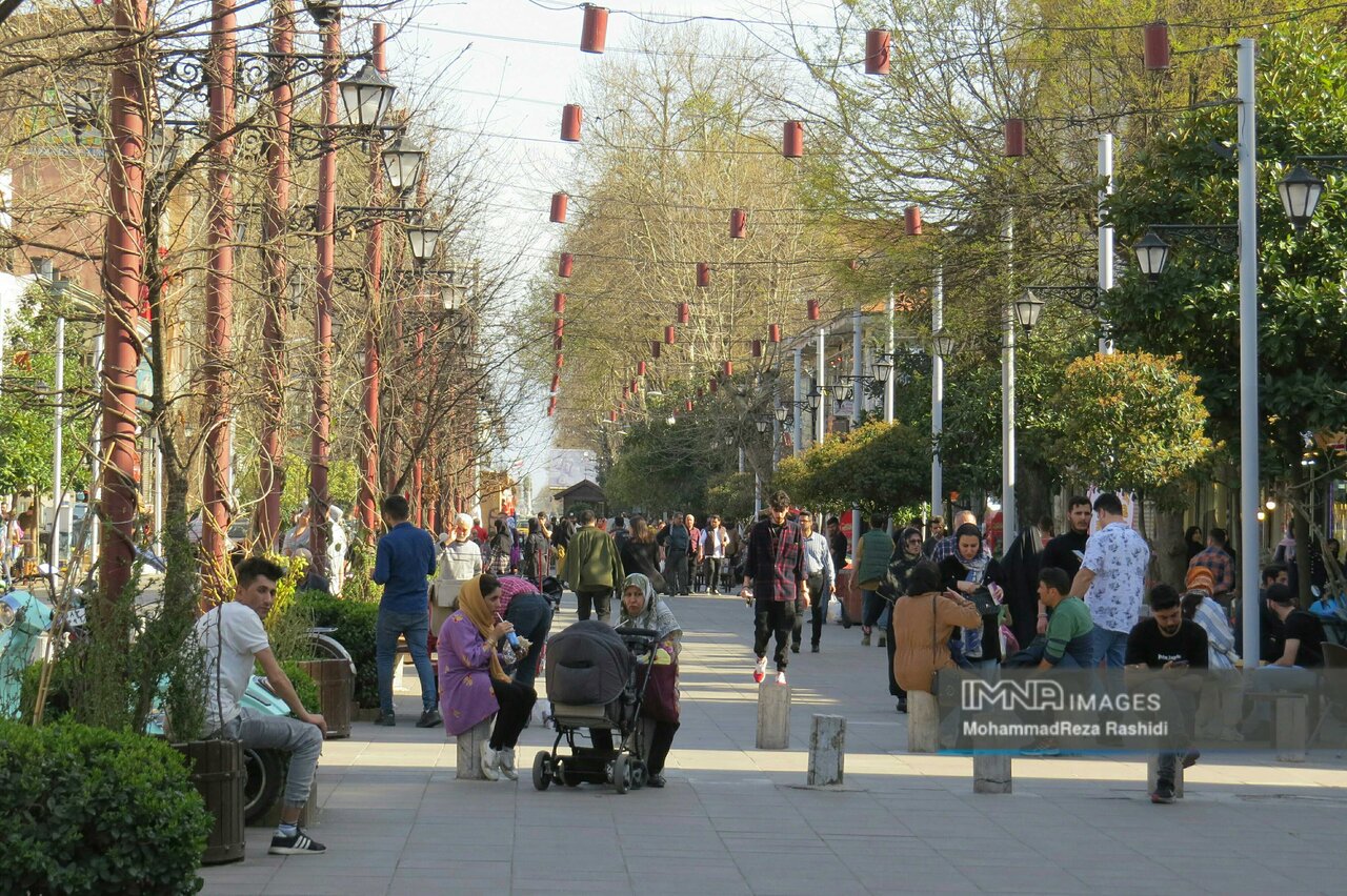 رشت؛ شهر اولینها