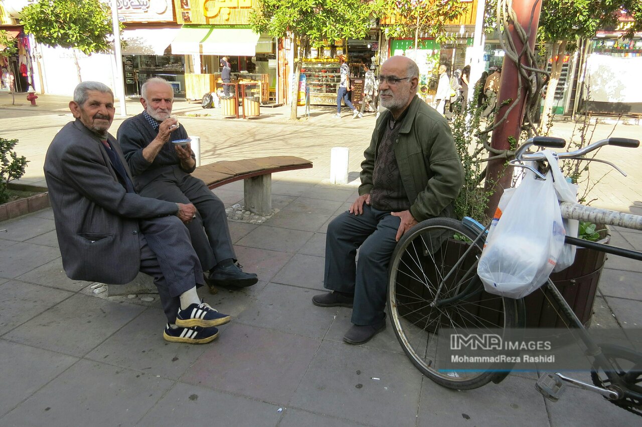 حالوهوای نوروز در پیادهراه رشت