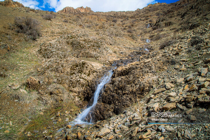 Kordestan; land of springs and waterfalls
