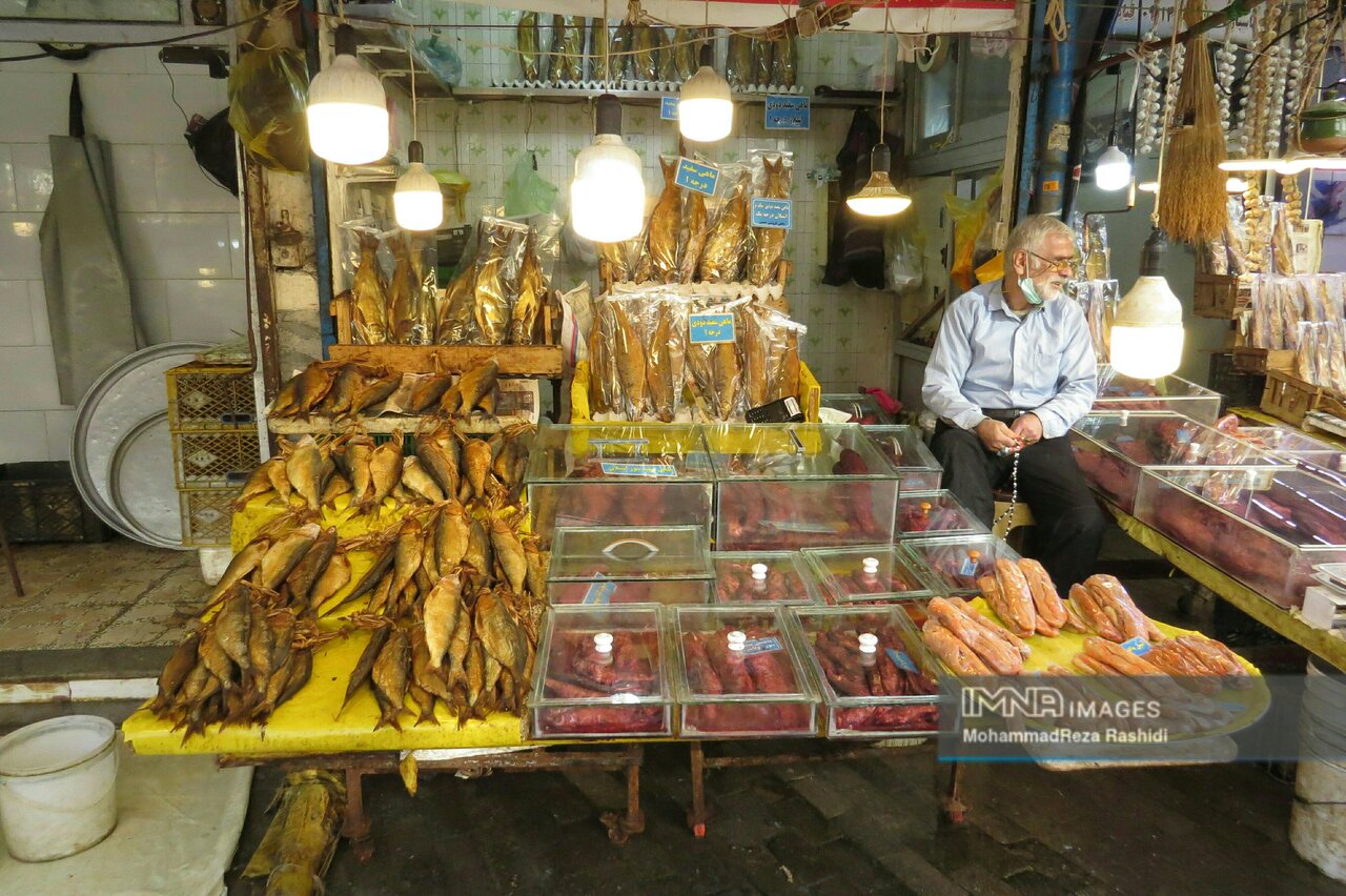 حال‌وهوای نوروز در بازار سنتی رشت 