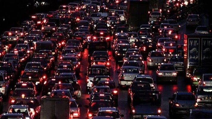 ترافیک سنگین شبانه در جاده‌های اصلی مازندران