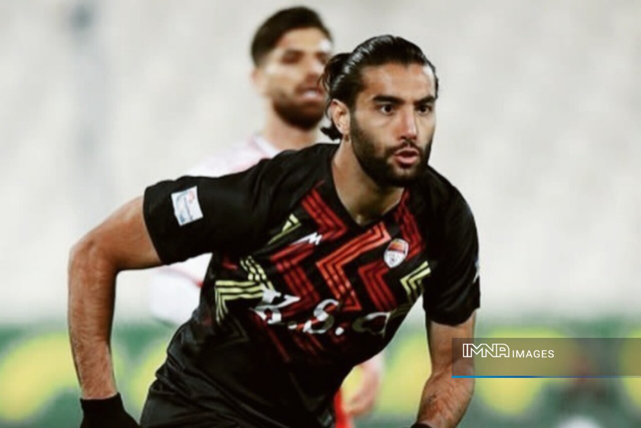 سال ۱۴۰۱ برایم خوب نبود/ اگر به عقب برمیگشتم به فولاد خوزستان نمیرفتم!