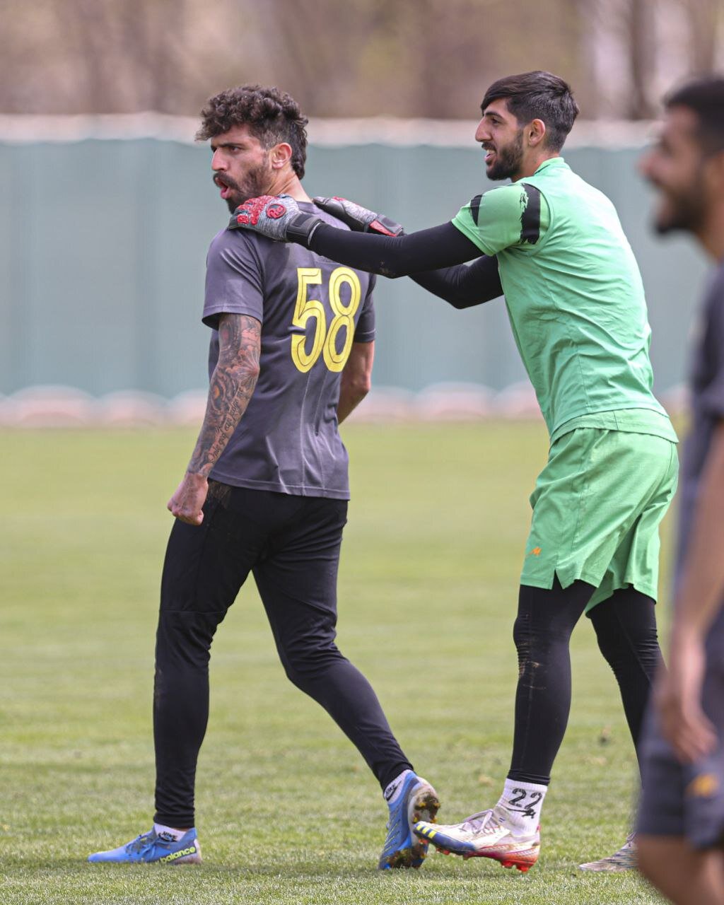 دانشگر آمادهتر از گذشته در تمرینات طلایی پوشان! + عکس