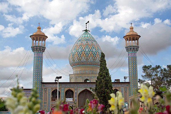 بازدید ۱۱۰ هزار گردشگر از بقاع متبرکه گلستان