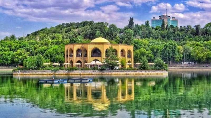 - 7 از گردشگری معنوی تا آشنایی بافرهنگ عامه