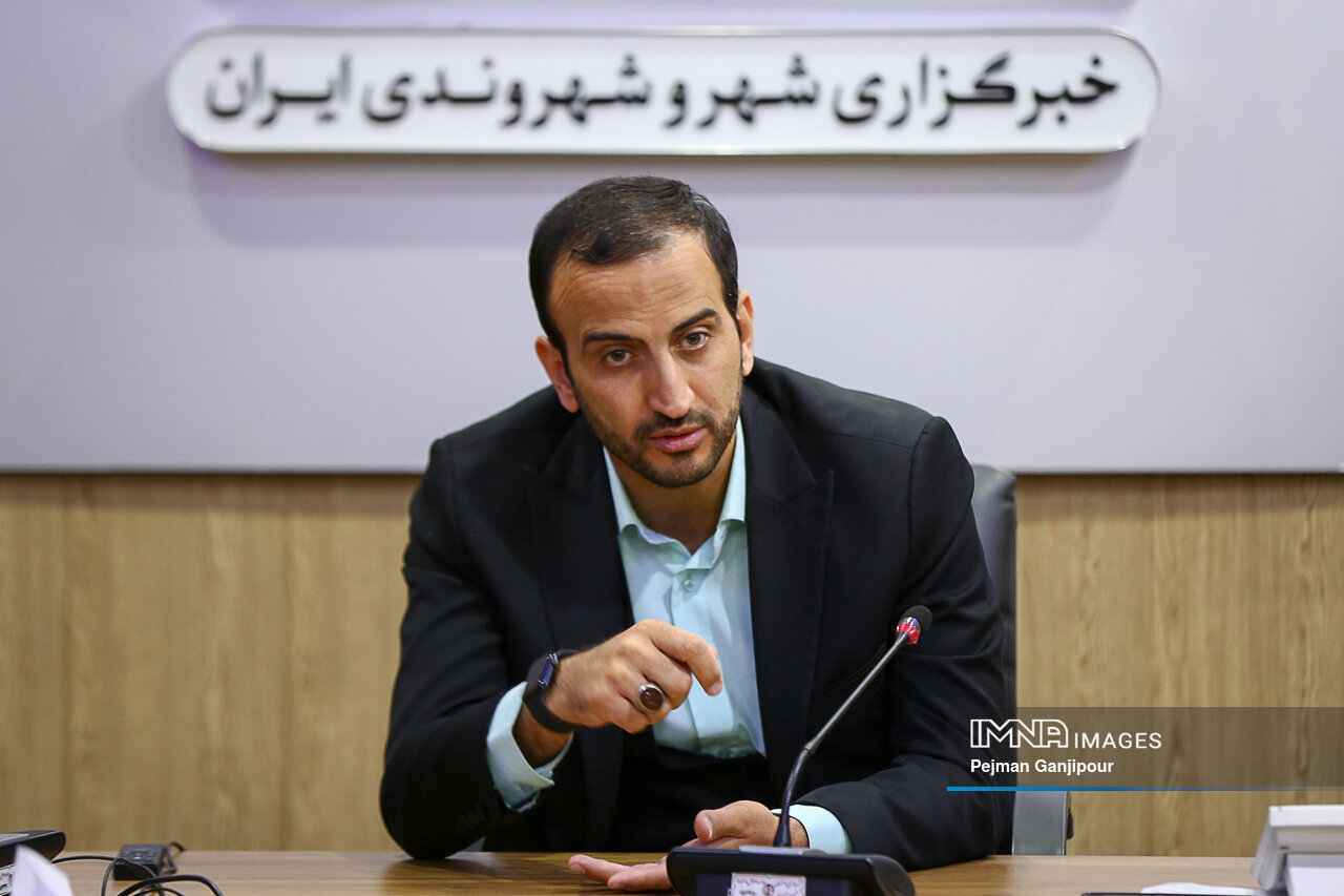 در ذوب آهن هیچ تیمی را منحل نکردم/هدف ورزش استان المپیک پاریس است نه هانگژو!