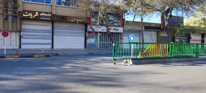 ساخت نخستین راه‌بند طولی در خیابان عبدالرزاق اصفهان 