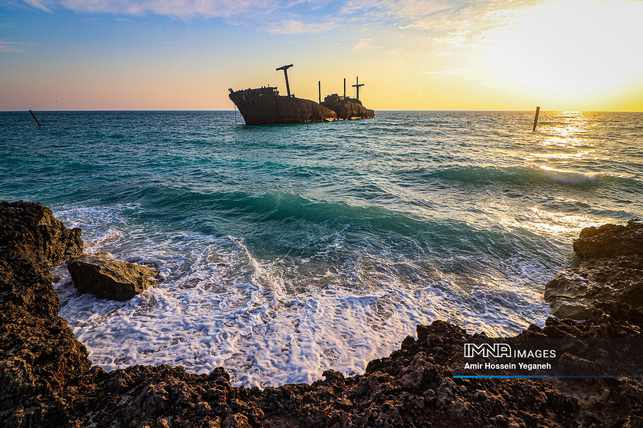 هشدار هواشناسی درباره وزش شدید باد و افزایش ارتفاع امواج شهریور ۱۴۰۴