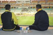 پذیرایی باشگاه سپاهان از روزه‌داران طلایی پوش پیش از دیدار با صنعت نفت آبادان + عکس