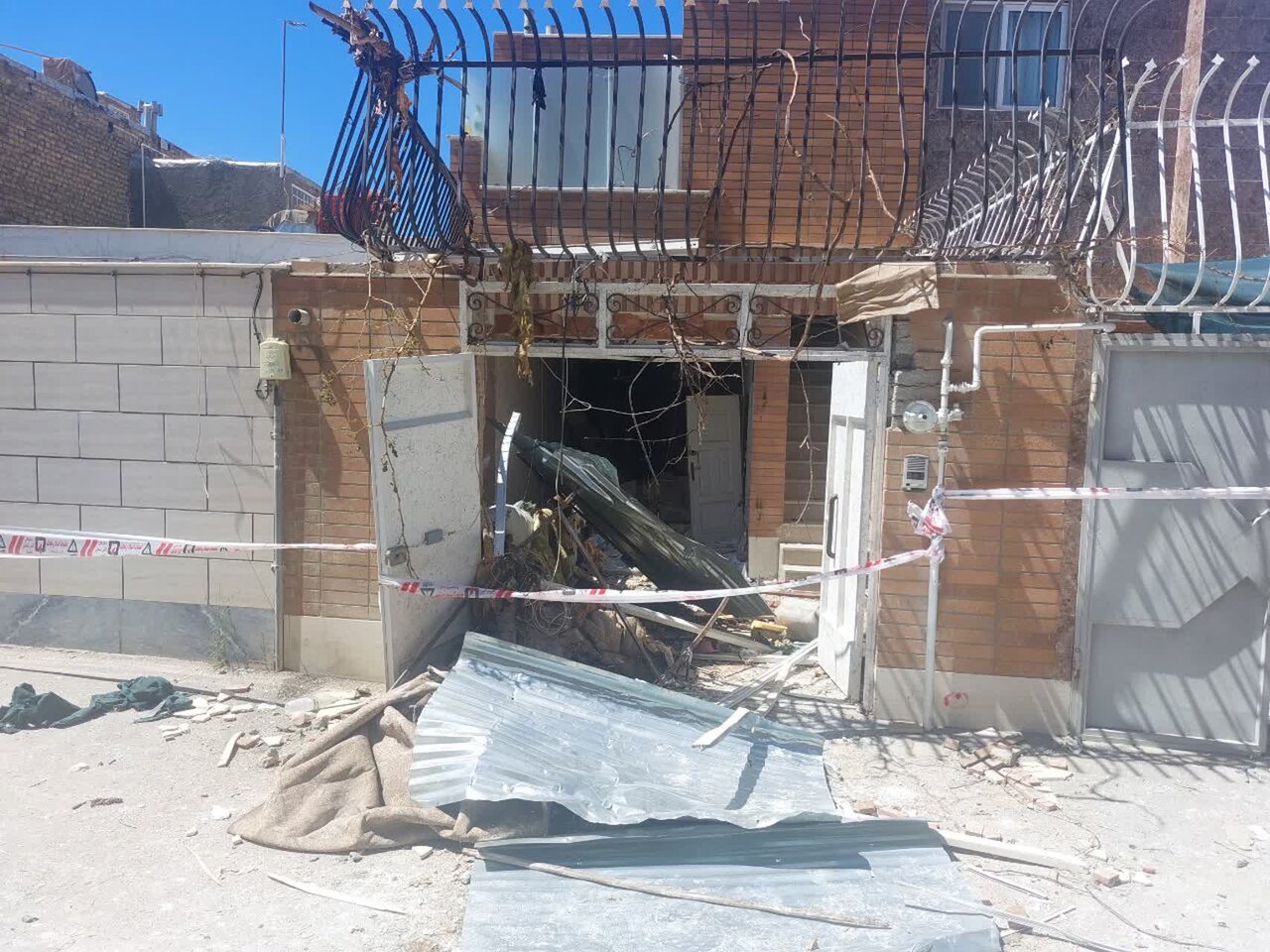 آتش‌سوزی منزل مسکونی در قزوین یک مصدوم برجای گذاشت