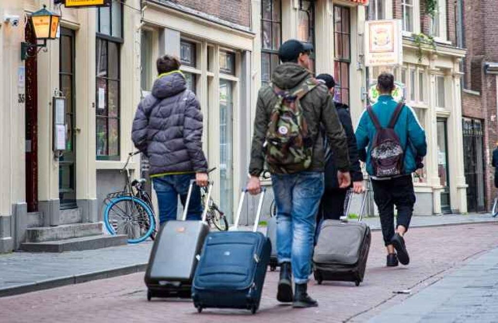 آموزش، کلید گشایش دربهای گردشگری