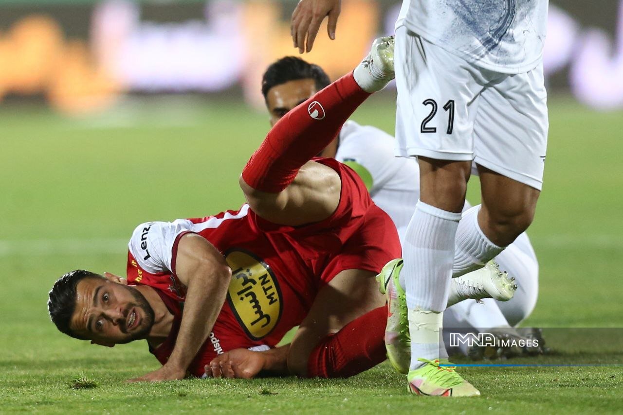 ترکیب احتمالی پرسپولیس مقابل استقلال