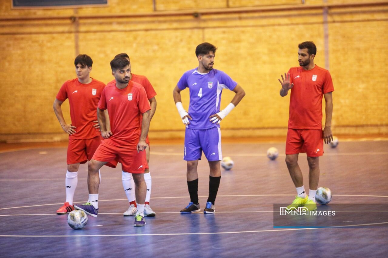 برپایی اردوی تیم ملی فوتسال با چهرههای جدید +عکس