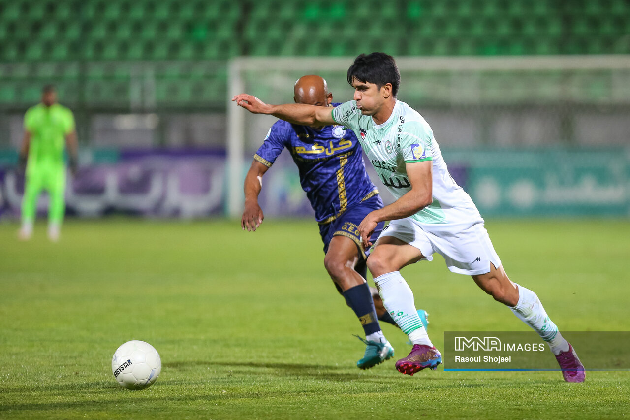 چه کسی بهترین گزینه برای هدایت ذوب آهن است؟