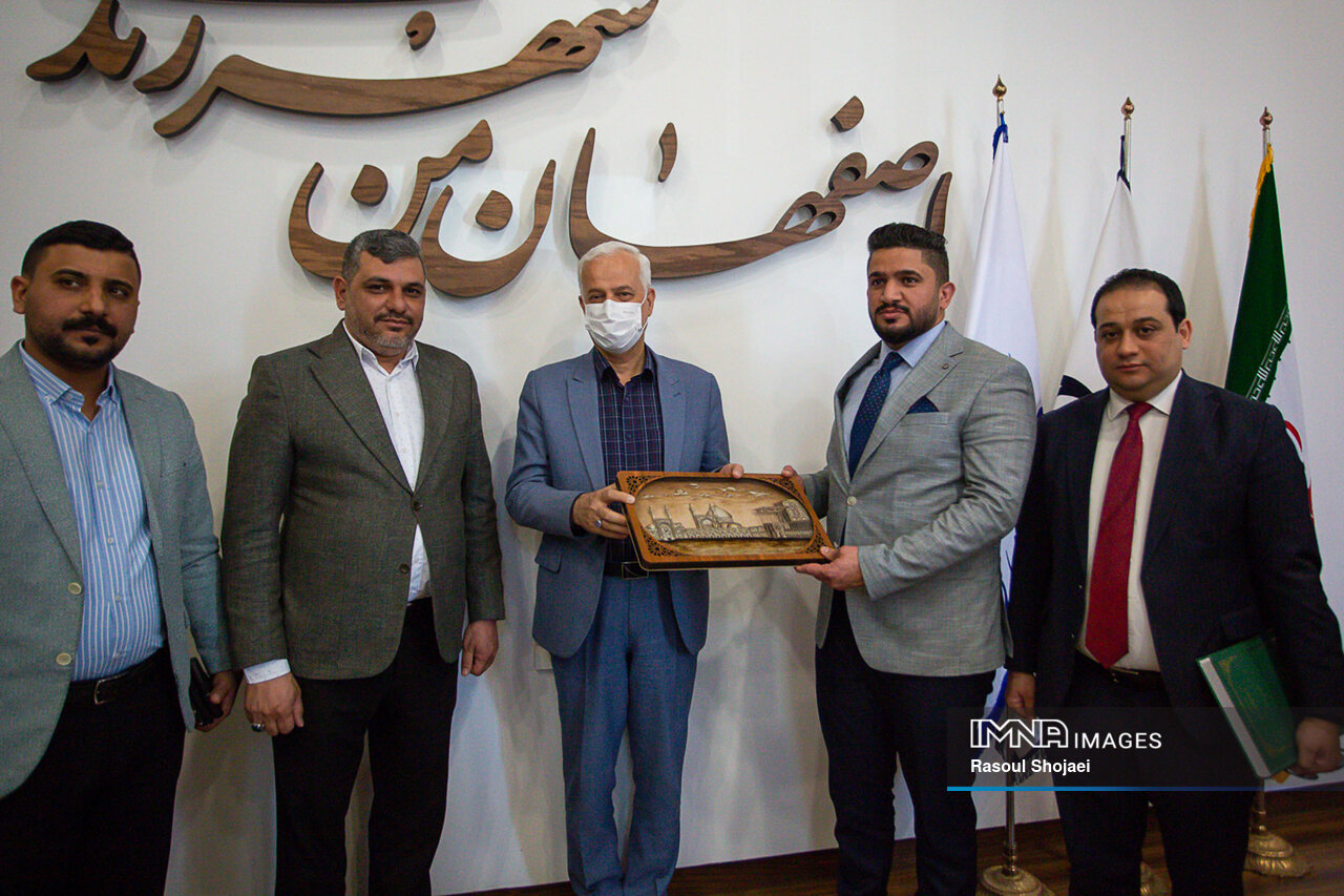 Isfahan Municipality ready to share expertise with Kufa, mayor says
