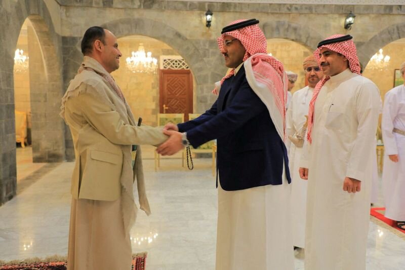 Omani, Saudi representatives have arrived in Sana'a for peace talks