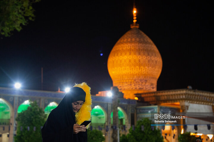 مراسم احیای شب بیست‌و‌یک ماه رمضان در حرم شاهچراغ(ع)