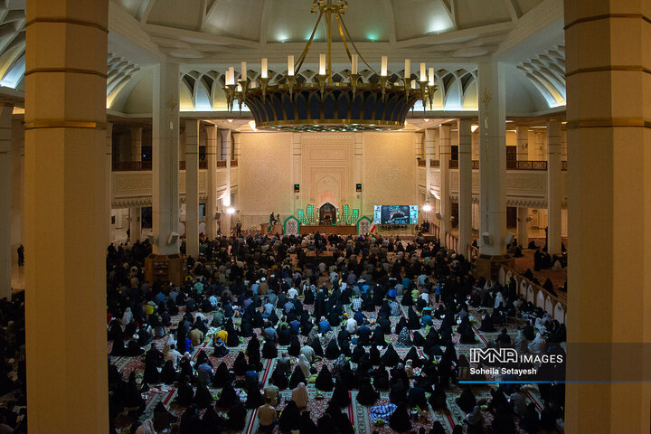 مراسم احیای شب بیست‌و‌یک ماه رمضان در حرم شاهچراغ(ع)
