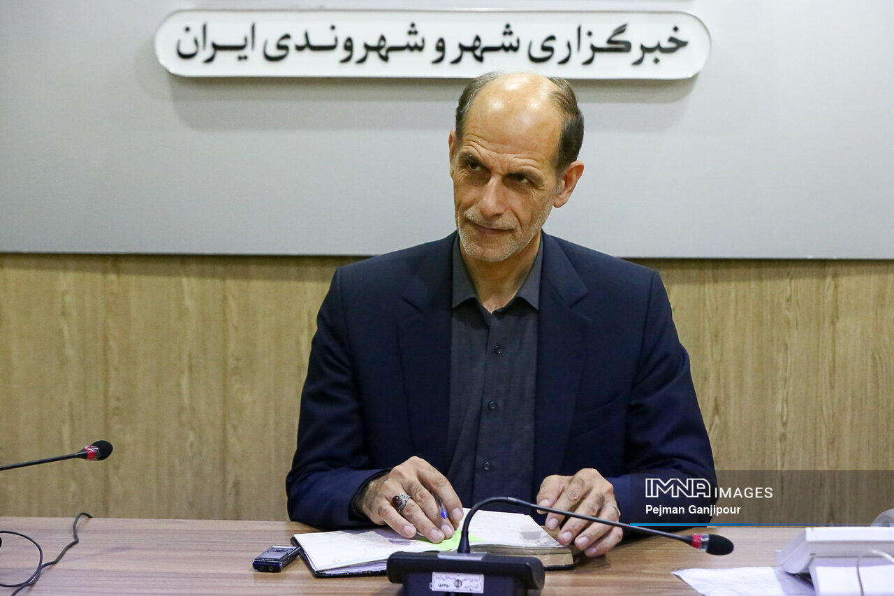 معلمی نقش بیبدیلی در همه عرصهها است / تاثیر مدارس با نشاط در ایجاد جامعه شاداب