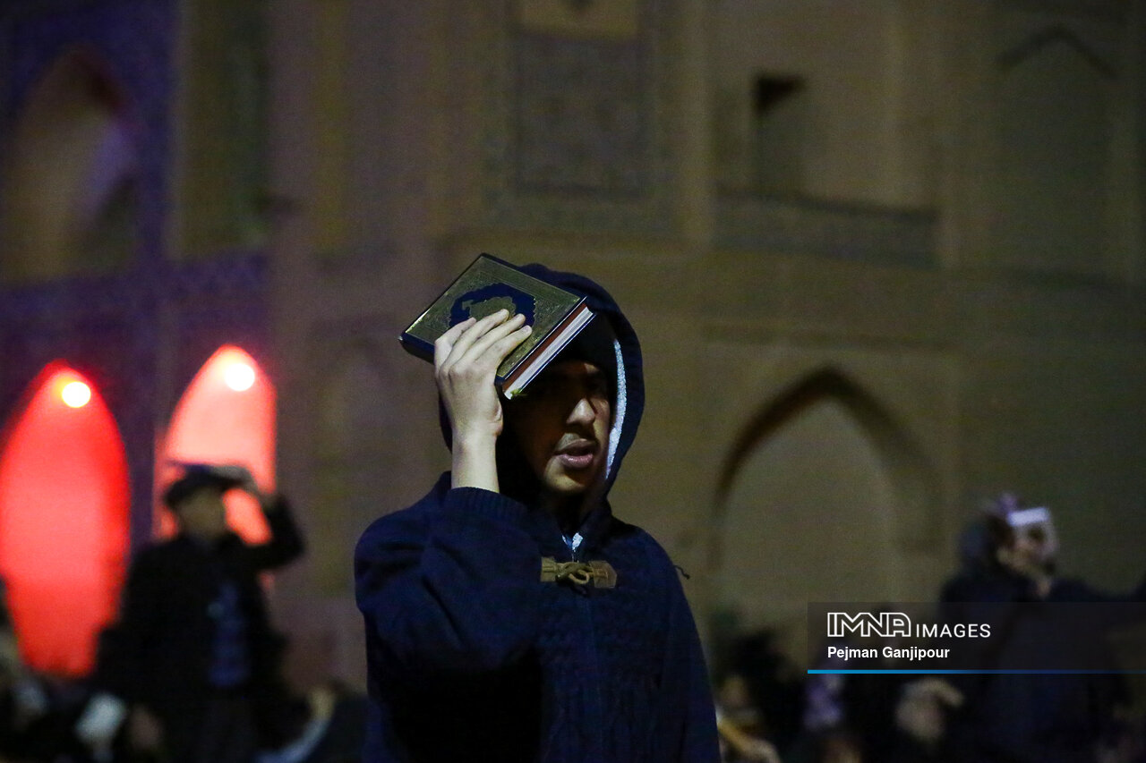 صبح دولت از سپیدهاش پیداست