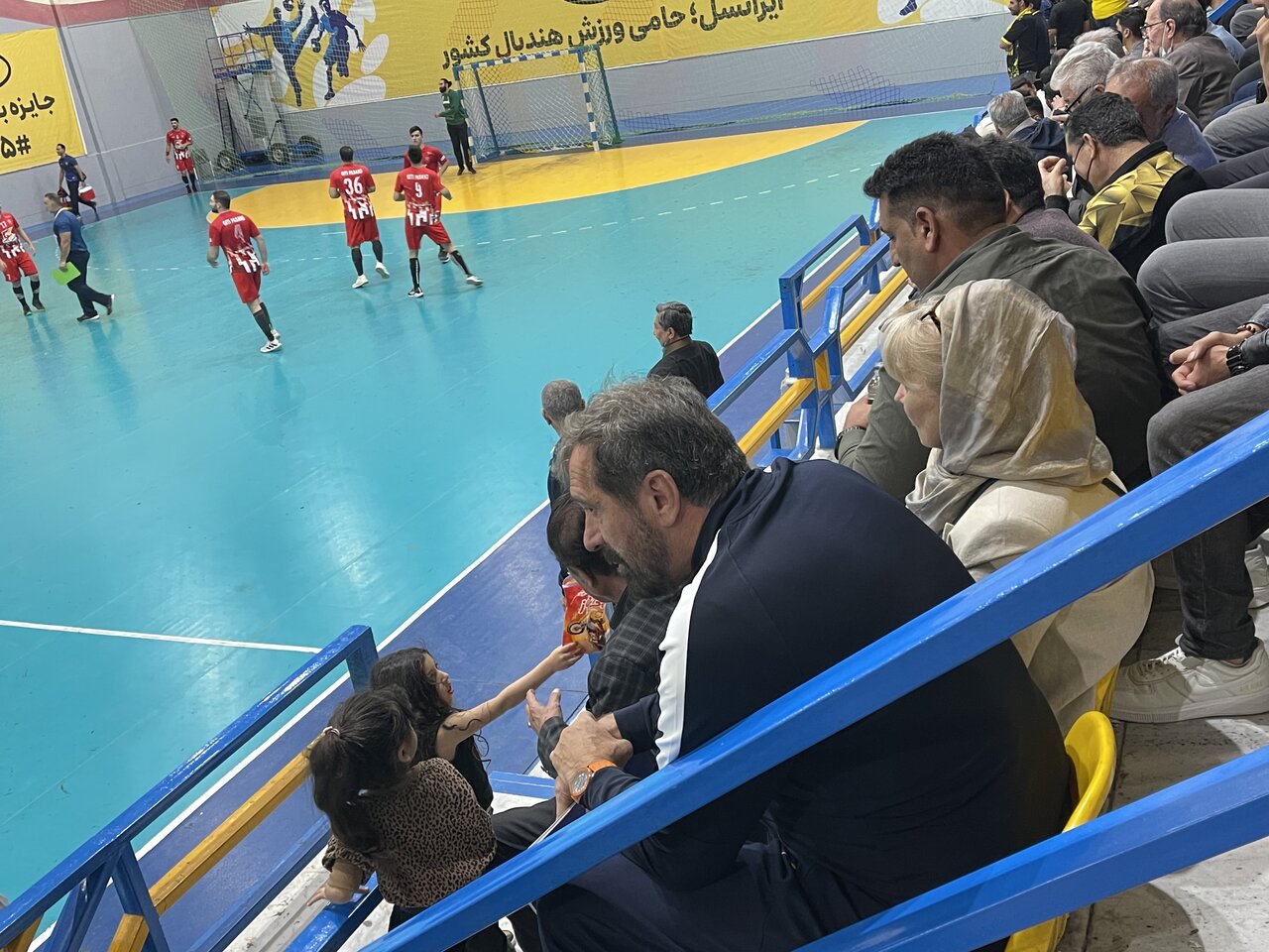 حضور وویویچ برای تماشای دیدار گیتیپسند و سپاهان+عکس