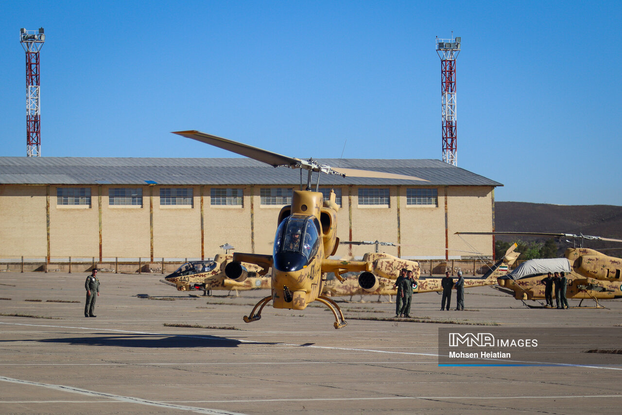 هوانیروز انقلابی؛ محبوب مردم-میدان دار آسمان