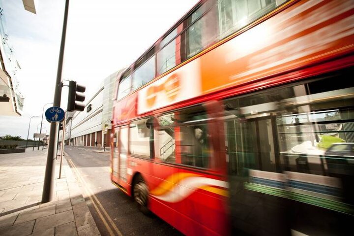 عزم بریتانیا برای افزایش سرمایه‌گذاری‌ در حمل‌ونقل عمومی