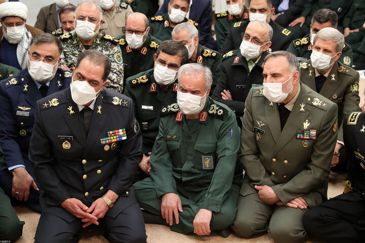 دیدار فرماندهان و مسئولان ارشد نیروهای مسلح با رهبر معظم انقلاب